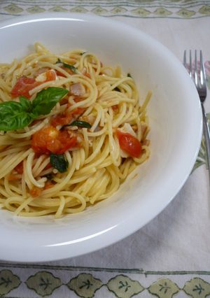 フレッシュトマトとバジルのパスタ-レシピのメイン写真