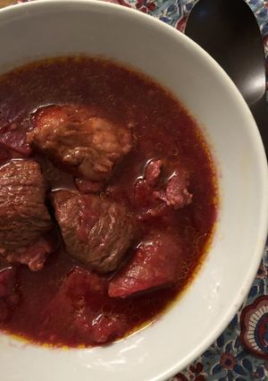 牛すね肉とビーツのごちそうトマトスープ-レシピのメイン写真