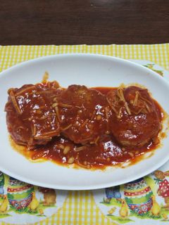 煮込みハンバーグ(牛乳を切らしれん乳を)-レシピのメイン写真