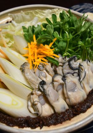酒粕入りカキの柚子味噌土手鍋-レシピのメイン写真