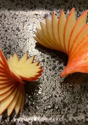 リンゴ飾り切り　リンゴの扇　らせん階段-レシピのメイン写真