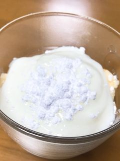 簡単デザート♡チーズ蒸しパンヨーグルト-レシピのメイン写真