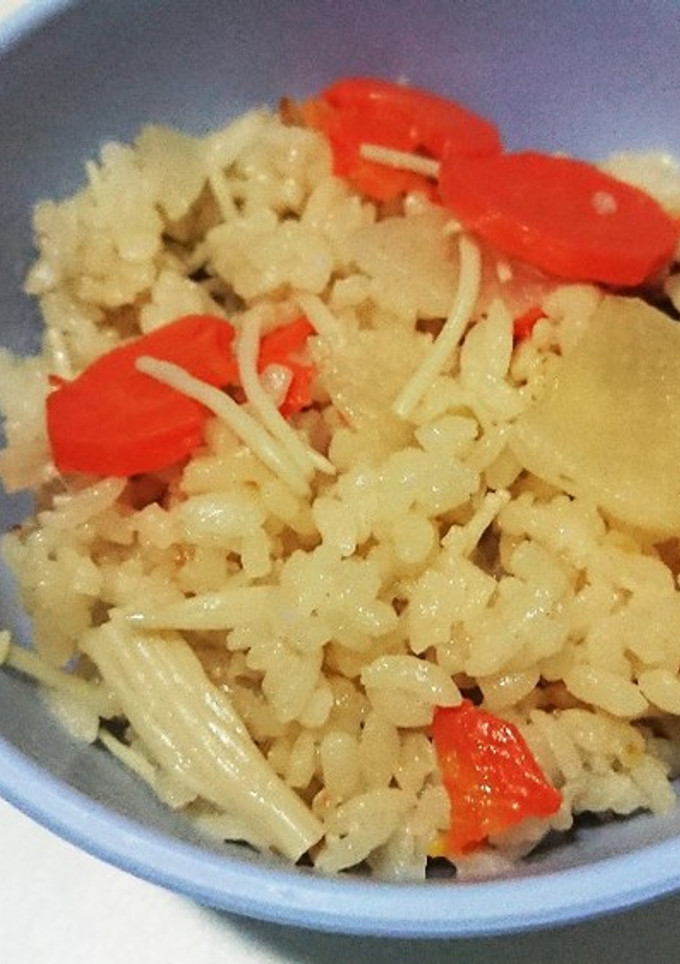 【永谷園】えのきの炊き込み御飯【松茸味】-レシピのメイン写真