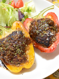 おしゃれ!パプリカの肉詰め-レシピのメイン写真