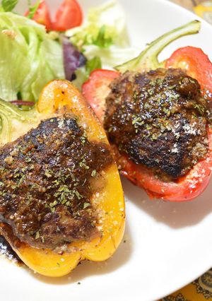 おしゃれ!パプリカの肉詰め-レシピのメイン写真