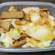 黒はんぺんとキャベツとねぎの生姜醤油炒め
