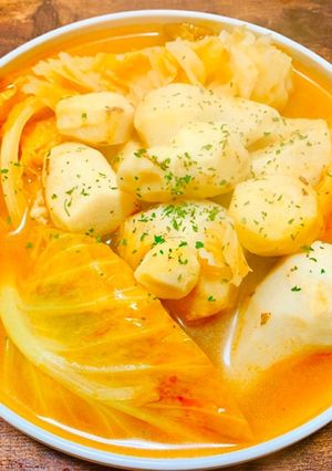 里芋とキャベツのトムヤム煮込み-レシピのメイン写真