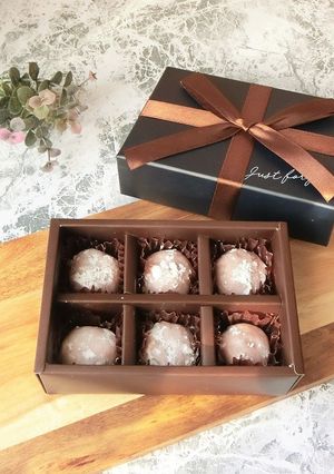 材料3つ★ルビーチョコのトリュフ-レシピのメイン写真