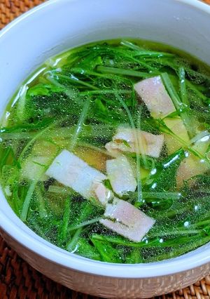 水菜とベーコンのスープ-レシピのメイン写真