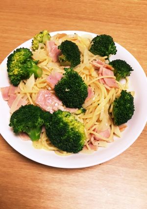 ブロッコリーと玉ねぎのペペたまパスタ-レシピのメイン写真