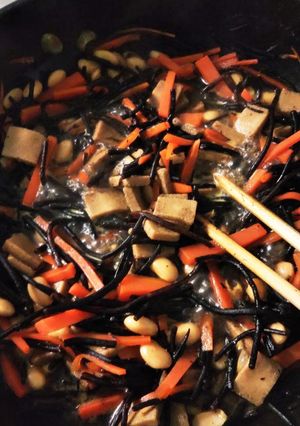 薄切り高野豆腐で作るひじき炒め。-レシピのメイン写真