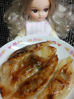 リカちゃん♡牡蠣餃子ꕤ*.゚-レシピのメイン写真