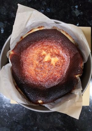 スペイン本場のバスクチーズケーキ-レシピのメイン写真