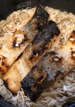 鮭と干し海老と舞茸の炊き込みご飯-レシピのメイン写真
