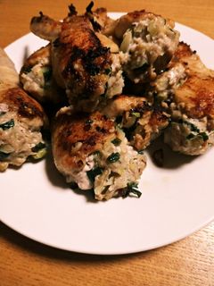 キャベツたっぷり手羽先餃子-レシピのメイン写真