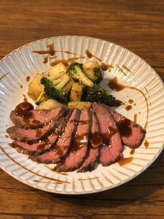 お米と相性抜群!やわらかローストビーフ-レシピのメイン写真