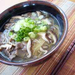รูปของ 牛肉と葱の和風だしにゅうめん