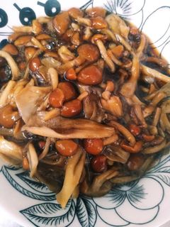 簡単!ご飯のお供になめことまいたけ煮-レシピのメイン写真