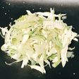 茹で鶏と浅漬けザーサイ、ねぎの和え物