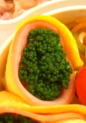 お弁当に♪花束風ブロッコリー-レシピのメイン写真