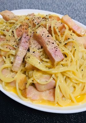 1周年記念の大盛りカルボナーラ-レシピのメイン写真