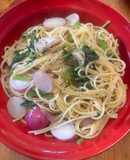 アンチョビとラディッシュのパスタ