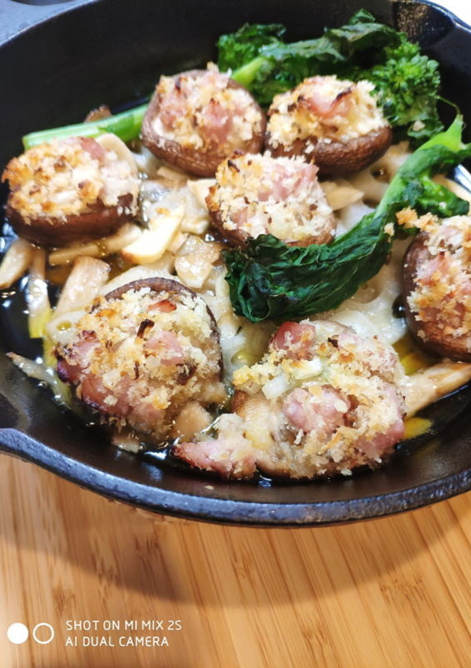 椎茸と生ハムのアヒージョ-レシピのメイン写真