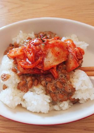 キムチ納豆ごはん～ごま油を添えて～-レシピのメイン写真