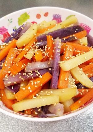 にんじんとじゃがいものカラフル塩きんぴら-レシピのメイン写真