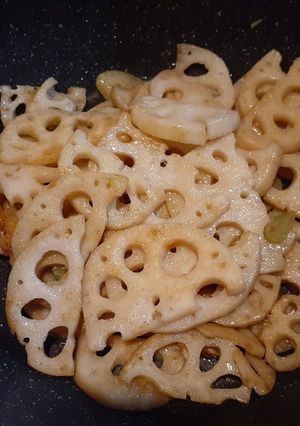 蓮根のニンニク炒めヾ(o´∀｀o)ﾉ-レシピのメイン写真