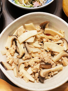 エリンギと鶏ひき肉のピリ辛炒めダイエット-レシピのメイン写真