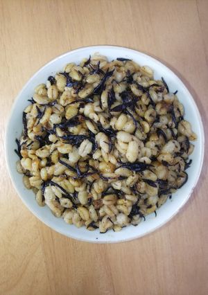 100%押し麦のカレーひじき麦飯-レシピのメイン写真