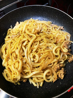 うどんと焼きそばの焼き麺-レシピのメイン写真
