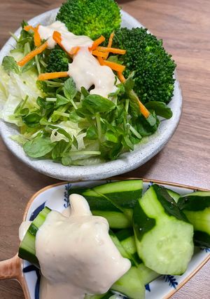 お好み野菜サラダ味噌ヨーグルソース-レシピのメイン写真