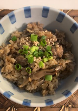 鶏肉とキノコの中華風炊き込みご飯-レシピのメイン写真