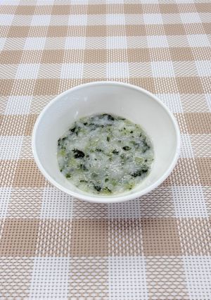 【離乳食中期】チンゲン菜粥-レシピのメイン写真