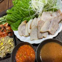 รูปของ 電子圧力鍋で簡単♪我が家のポッサム🐷