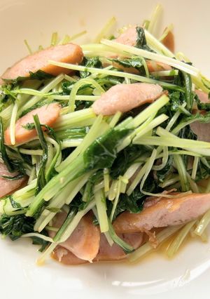 水菜とウインナーの炒めもの-レシピのメイン写真