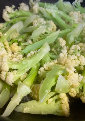 カリフローレ のマヨ醤油炒め-レシピのメイン写真