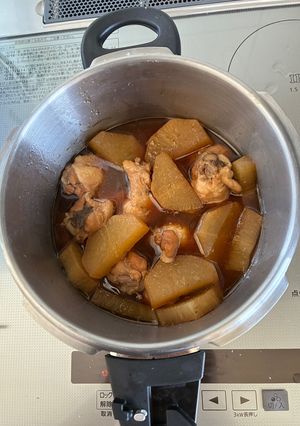 圧力鍋で簡単手羽元と大根のさっぱり煮-レシピのメイン写真