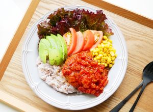 雑穀ごはんと大豆ミートバーグのロコモコ♪-レシピのメイン写真