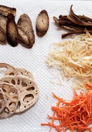 干し野菜(根菜 カラカラに干す場合)-レシピのメイン写真