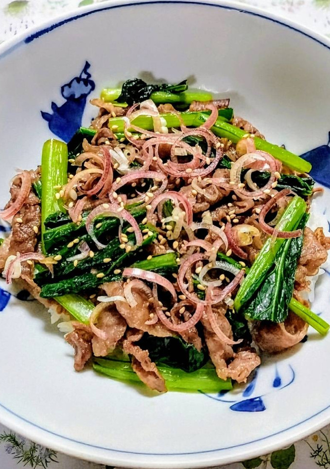 簡単ランチ！5分で茗荷小松菜すき焼き牛丼-レシピのメイン写真