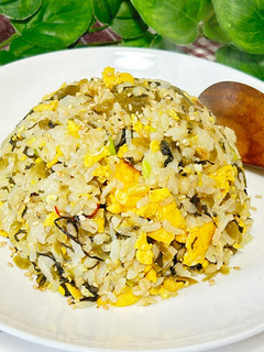 食感革命🚀もち麦入り高菜チャーハン🍲-レシピのメイン写真