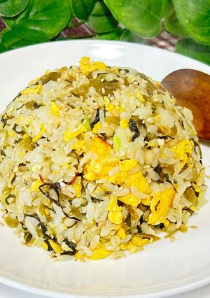 食感革命🚀もち麦入り高菜チャーハン🍲-レシピのメイン写真