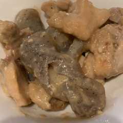 รูปของ 鶏もも肉とこんにゃくの甘酒煮