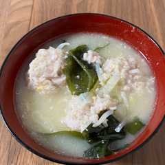 รูปของ もやしでかさ増し、肉団子スープ