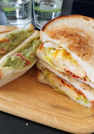 アボカドと厚焼きたまごのサンドイッチ-レシピのメイン写真