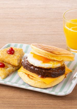 チキンハンバーグパンケーキ-レシピのメイン写真