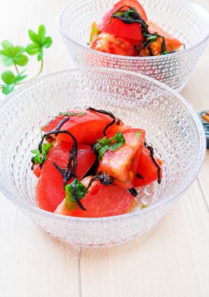 ～しそ香る～塩昆布とトマトの冷やしマリネ-レシピのメイン写真